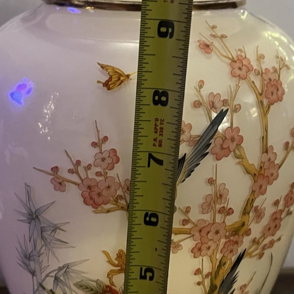 Vintage Vase Cased Glass Oriental Mums Asian Cherry Blossom Blue Bird Ginger Jar - Picture 4 of 4